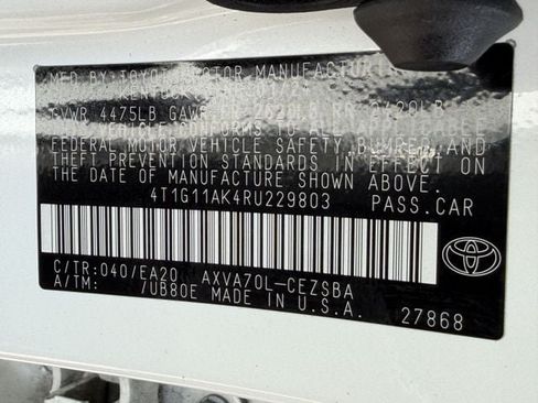 Used 2024 Toyota Camry SE FWD image 25