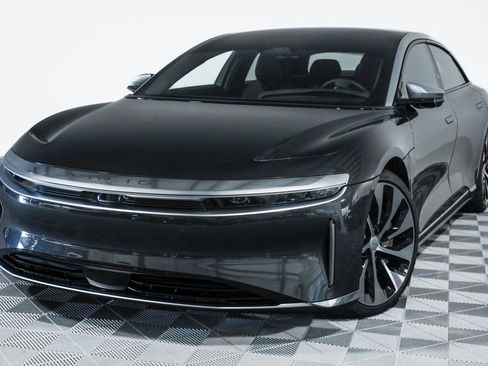 Used 2023 Lucid Air Grand Touring AWD/4WD image 10