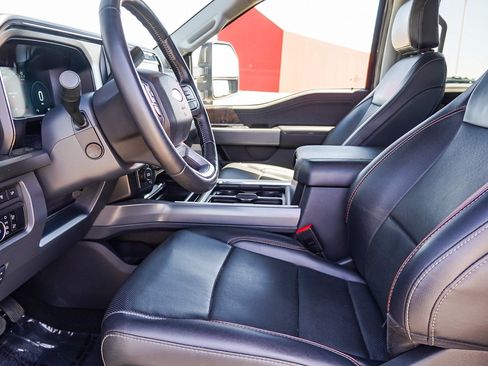 Used 2024 Ford F250 Lariat w/ Sport Appearance Package AWD/4WD image 21