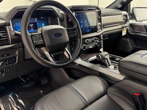 New 2025 Ford F150 Platinum w/ FX4 Off-Road Package image 4