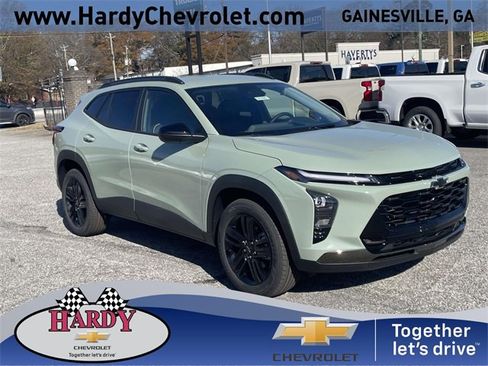 New 2026 Chevrolet Trax ACTIV image 1