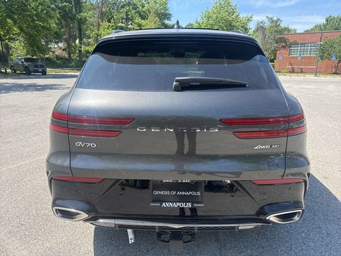 New 2026 Genesis GV70 3.5T Sport Prestige w/ G1 Accessory Package AWD/4WD image 9