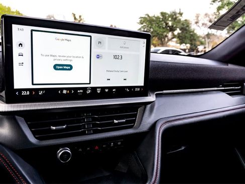 Used 2025 Ford Explorer ST-Line w/ ST-Line Street Pack image 23