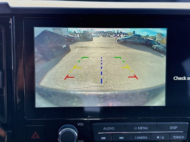 Used 2025 Nissan Frontier PRO-4X AWD/4WD image 11