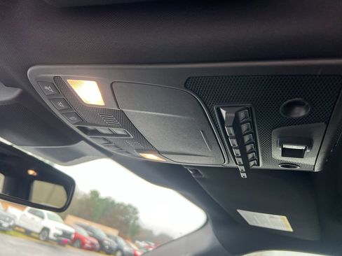 Used 2019 Ford F150 Raptor w/ Equipment Group 802A Luxury image 18