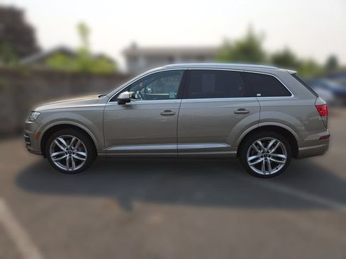 Used 2017 Audi Q7 3.0T Prestige AWD/4WD image 4