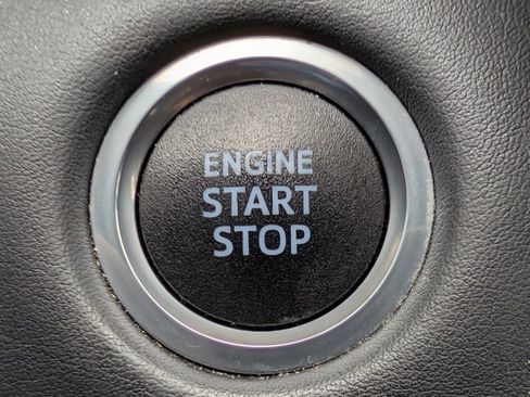 Used 2021 Toyota Highlander XSE image 27