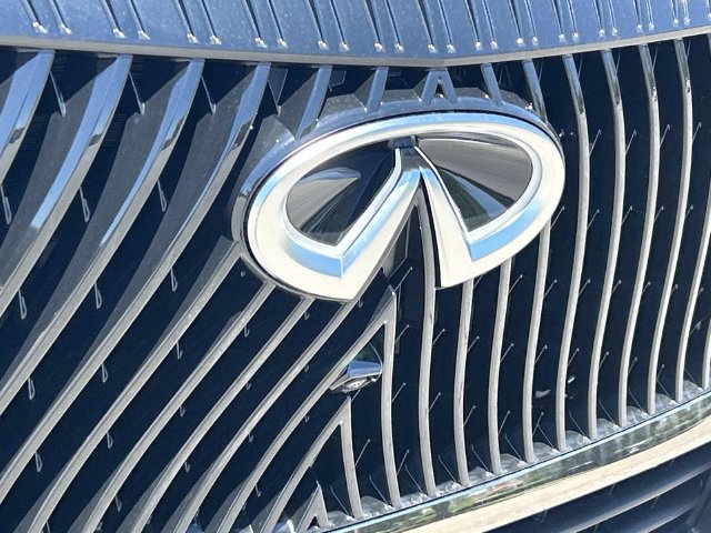 New 2026 INFINITI QX80 Autograph w/ Premium Cargo Package AWD/4WD image 11