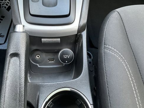 Used 2019 Ford Fiesta SE image 22