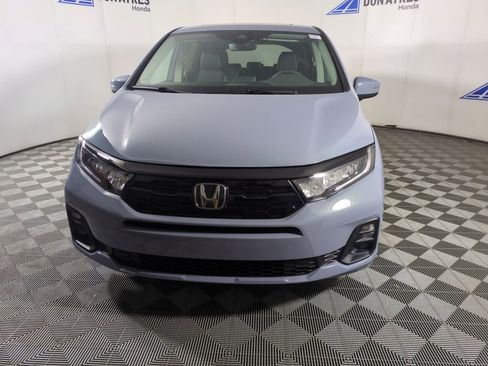 New 2026 Honda Odyssey Touring image 8