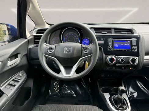 Used 2017 Honda Fit LX image 11