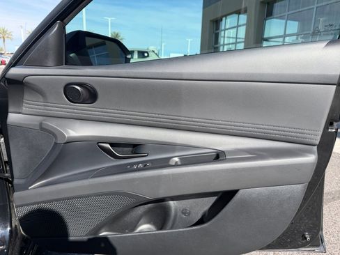 Certified 2025 Hyundai Elantra Sport image 16