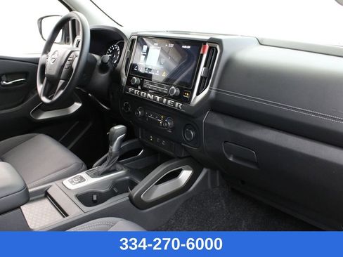 New 2026 Nissan Frontier SV image 22