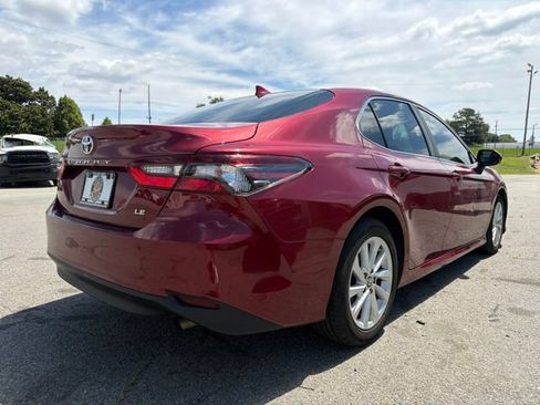Used 2021 Toyota Camry LE FWD image 3