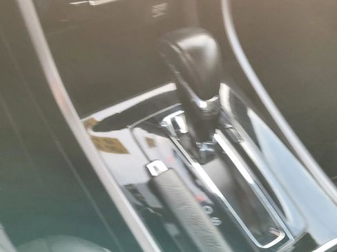 Used 2017 Honda Accord Sport image 21