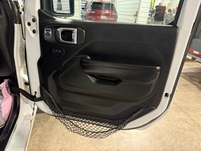 Used 2021 Jeep Wrangler Unlimited Sport AWD/4WD image 8