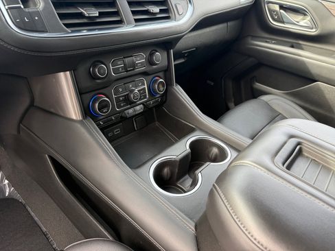 Used 2023 Chevrolet Tahoe LT image 13