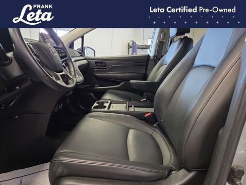 Used 2025 Honda Odyssey EX-L image 13