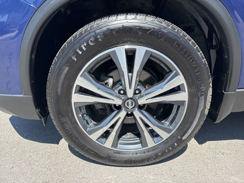 Used 2017 Nissan Rogue SL w/ SL Premium Package AWD/4WD image 29