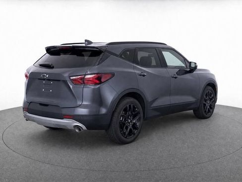 Used 2022 Chevrolet Blazer LT AWD/4WD image 3