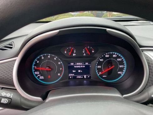 Used 2025 Chevrolet Malibu LT image 24