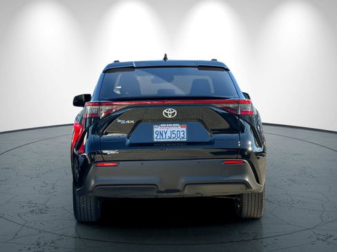 Used 2024 Toyota bZ4X XLE w/ Weather Package image 5