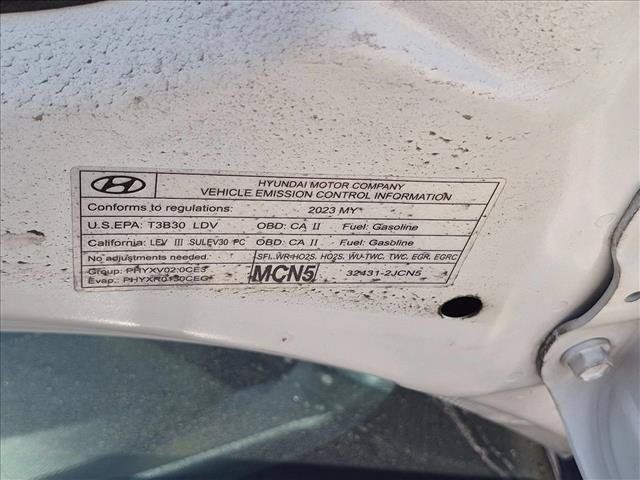 Used 2023 Hyundai Elantra SEL w/ Cargo Package FWD image 15