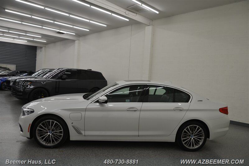 Used 2018 BMW 530e RWD image 5