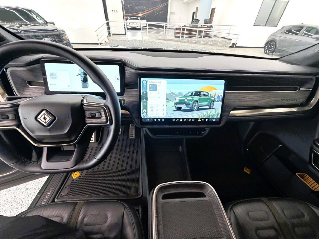 Used 2022 Rivian R1T Adventure AWD/4WD image 7