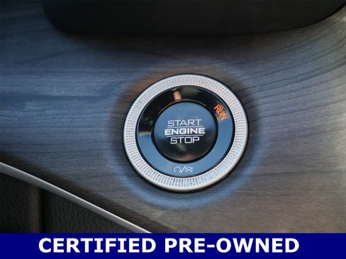 Used 2024 Jeep Grand Cherokee Limited w/ Black Appearance Package image 27