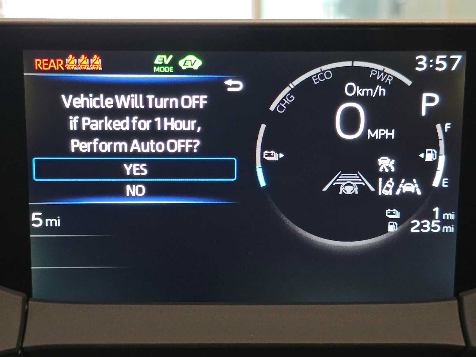 New 2027 Toyota Prius Plug-In Hybrid FWD image 12