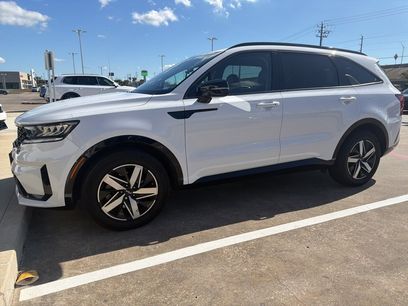 Certified 2022 Kia Sorento S