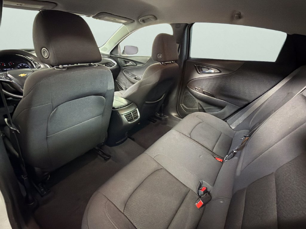 Used 2023 Chevrolet Malibu LT FWD image 27