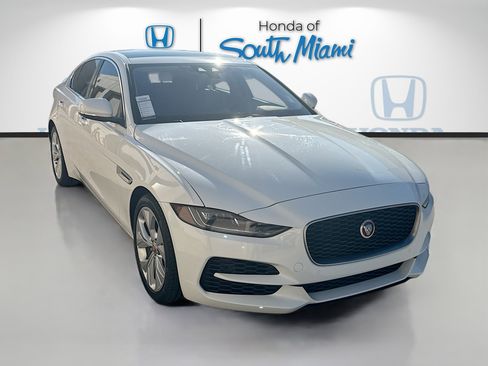 Used 2020 Jaguar XE S image 1