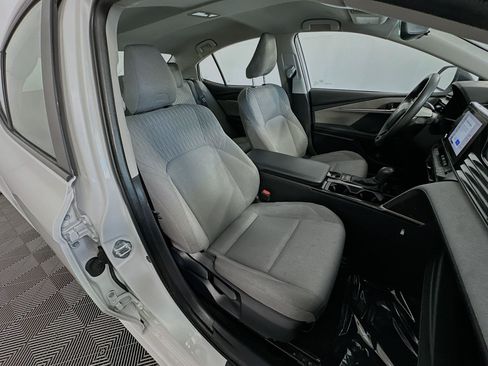 Used 2025 Toyota Camry LE FWD image 28