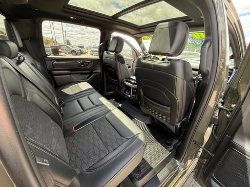Used 2021 RAM 1500 Big Horn w/ Built-to-serve Edition AWD/4WD image 18