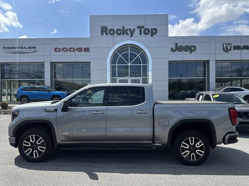 Used 2024 GMC Sierra 1500 AT4 w/ Technology Package image 1