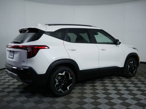 New 2026 Kia Seltos S image 10