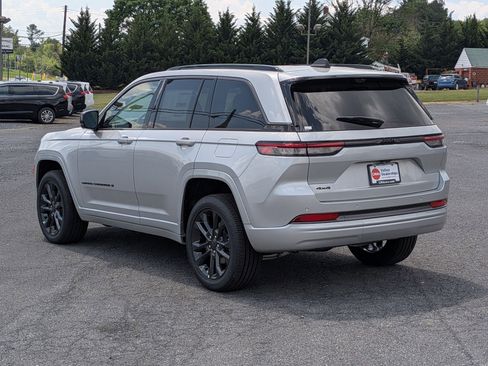 New 2026 Jeep Grand Cherokee Limited AWD/4WD image 7