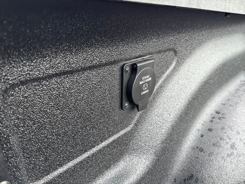 Used 2025 RAM 2500 Big Horn image 36