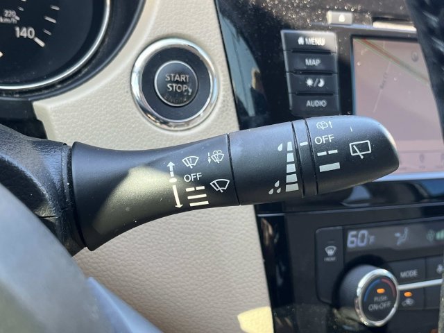 Used 2020 Nissan Rogue SV w/ Premium Package FWD image 41