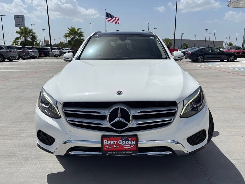 Used 2019 Mercedes-Benz GLC 300 image 1