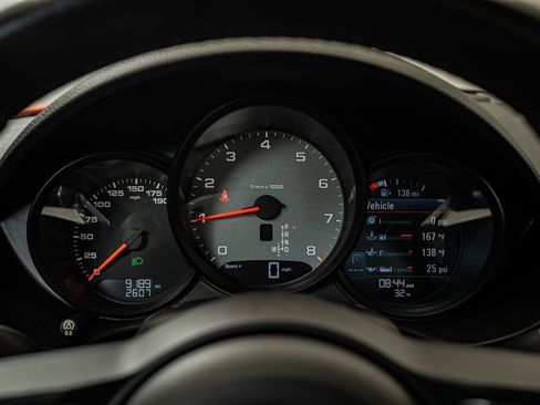 Used 2017 Porsche 718 Boxster S image 46