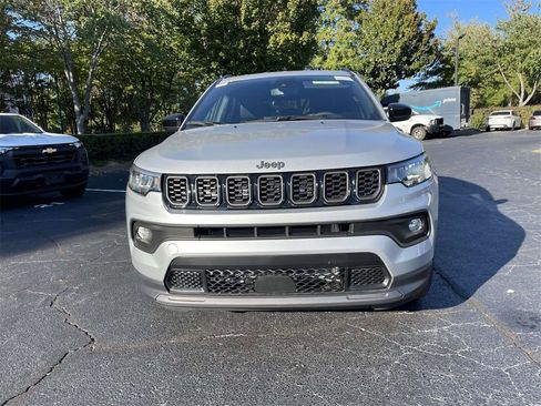 New 2026 Jeep Compass Latitude image 41