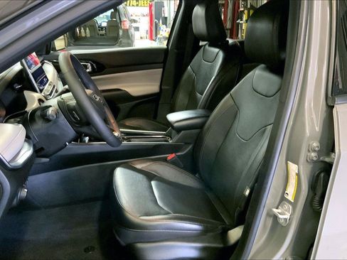 Certified 2023 Jeep Compass Limited AWD/4WD image 25