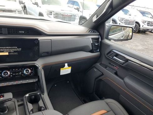 New 2026 GMC Sierra 1500 AT4 w/ AT4 Premium Package image 16