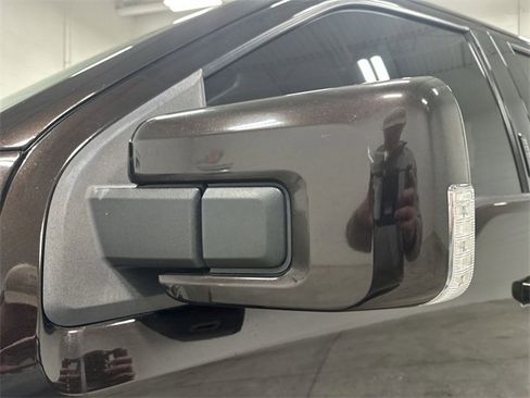 Used 2021 Ford F150 Lariat image 12