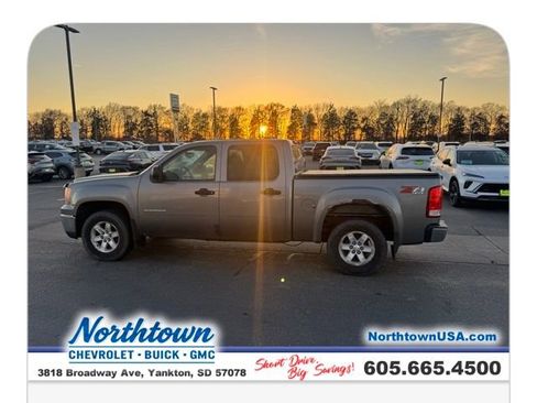 Used 2013 GMC Sierra 1500 SLE w/ Power Tech Package image 18