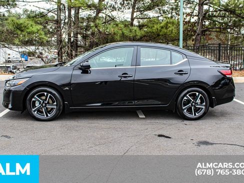 Used 2025 Nissan Sentra SV w/ All-Weather Package image 7