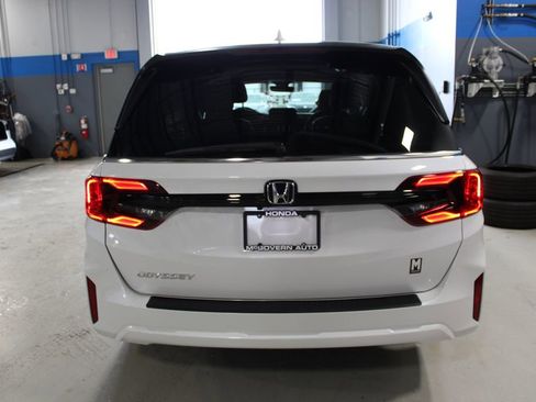 Used 2025 Honda Odyssey EX-L image 43